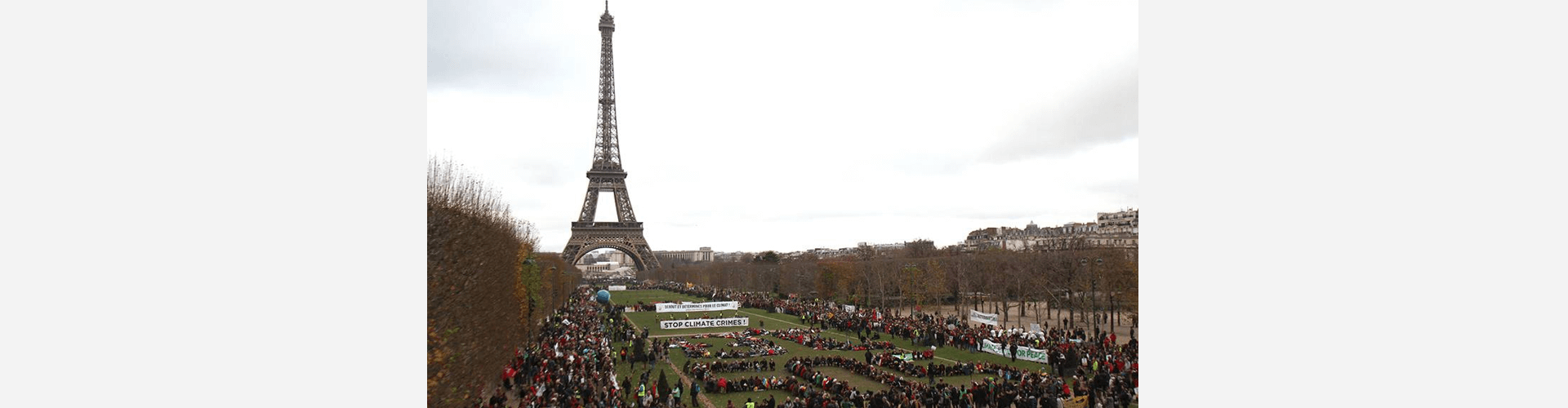 Mobilisation dénonçant l'échec de la COP-21