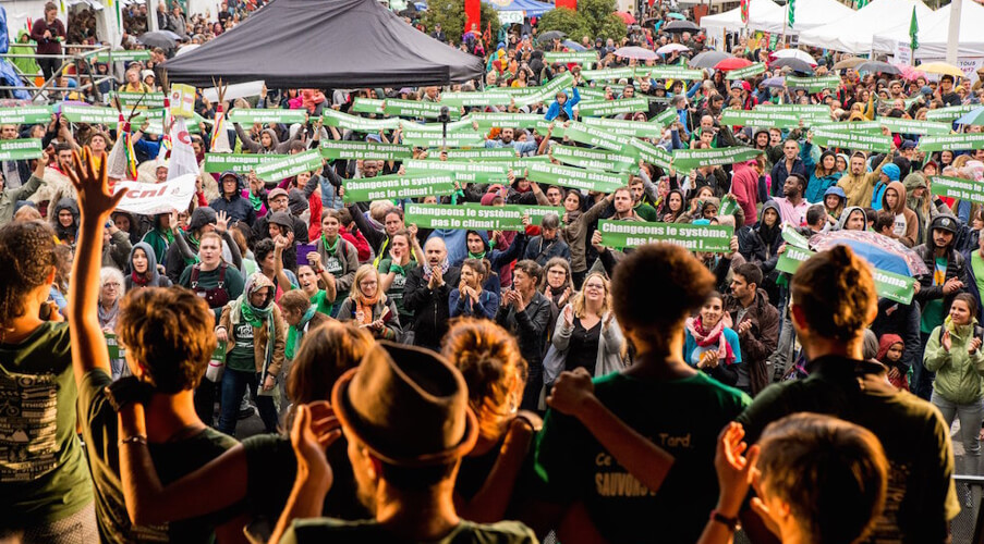 Bayonne : Mobilisation de 15000 personnes pour le climat !