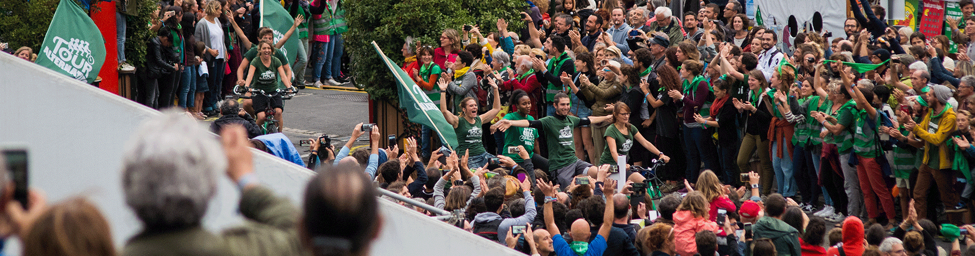 Arrivée du tour Alternatiba - Crédit
Photo : Sam Saintyard