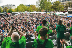 Participation exceptionnelle dans les villages Alternatiba : plus de 110.000 personnes ! : image à la une