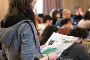 Élections municipales : des citoyens interpellent les candidats sur l’agriculture et l’alimentation responsables : image à la une