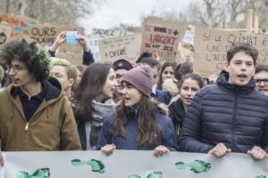 Le 14 mars, la veille des élections municipales, réclamons le droit à notre avenir. : image à la une